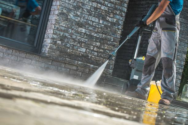 Best Parking Lot and Garage Cleaning  in Riverside, MO